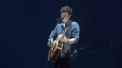 Shawn Mendes - There's Noting Hold'in Me Back