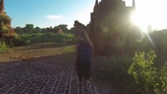 音乐短片 - My girlfriend took me backpacking...