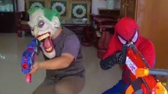 搞笑音乐 - Superheroes war Spiderman vs Power Rangers Nerf guns Killer Clown Attacks Nerf war Action movie