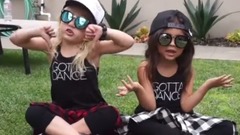音乐短片 - Dance Battle with the Besties Everleigh and Ava VS Taytum and Oakley the Twins