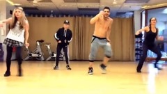 舞蹈视频 - Dancing Kizomba
