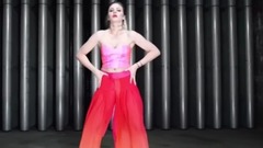 音乐短片 - Selfi