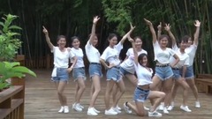 舞蹈视频 - 信宜东方美少女踩踩踩旺同竹林篇