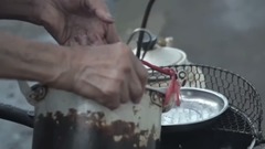 二更 - 身边人-感动!84岁奶奶卖5毛钱早餐,25年不涨价 17/07/18