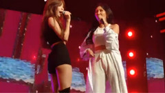 MAMAMOO,Red Velvet - Red Velvet & Mamamoo Hwasa