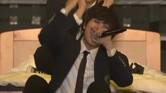 防弹少年团 - BTS 2015 WAKE UP OPEN YOUR EYES演唱会DVD(下)