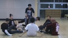 防弹少年团 - I NEED YOU练习室镜面版