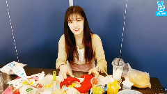 PRISTIN - PRISTIN的探秘生活[DiDi家西点篇]