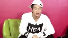 防弹少年团 - 1theK:4年前霸气侧漏的新人防弹的freestyle自我介绍