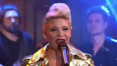 音乐短片 - Живу улыбаясь