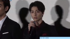 AKB48,前田敦子 - 児嶋一哉、前田敦子の“名言”をギャグ扱い 映画「散歩する侵略者」完成披露上映会3