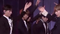 WANNA·ONE - Burn It Up