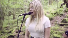 Astrid S - Does She Know