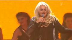 Bonnie Tyler - Holding Out For A Hero