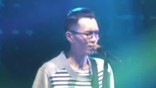 方大同 - 方大同 - Gotta make a chance - 尖叫现场
