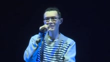 方大同 - 方大同 - 你就是 - 尖叫现场成都站