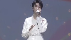 TFBOYS,王俊凯,王源,易烊千玺 - 小精灵