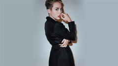 Miley Cyrus - Kiss Somebody 试听版