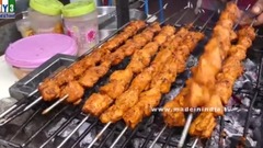 音乐短片 - 烧烤摊受欢迎的美味红黄粉腌制的鸡肉串