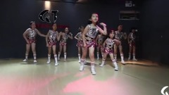 舞蹈视频 - 对吧?