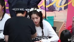 少女时代,允儿(少女时代) - 十周年六辑签名会