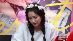 少女时代,允儿(少女时代) - 十周年六辑签名会主-允儿 饭拍视频 17/08/13