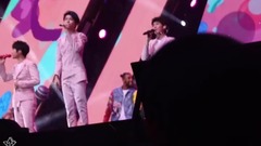TFBOYS,王俊凯,王源,易烊千玺 - 青春修炼手册