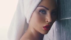 音乐短片 - 花花公子女郎科勒Khloe Terae