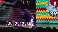 Red Velvet - Russian Roulette