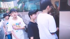 YHBOYS组合（乐华少年） - 【YHBOYS日常】南京《了不起的孩子2》节目录制全记录