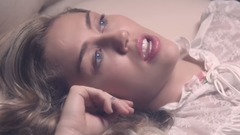 Miley Cyrus - Younger Now