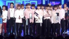 WANNA·ONE - 一位受赏 & 安可