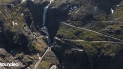 音乐短片 - Tolga Mahmut & Berat Oz ft. Aysegul Aktas - Blue Sky (Original Mix) [Video Edit]