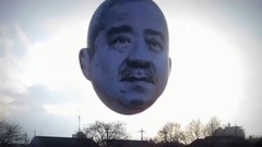 音乐短片 - 日本空中现巨型“大叔脸”