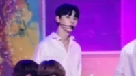 黄旼炫,WANNA·ONE - Energetic 黄旼泫直拍版 - 17/08/19