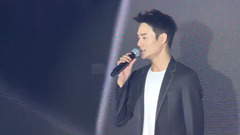 音悦V现场,王凯 - 王凯现场演唱《一路上有你》