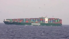 音乐短片 - Italo disco. Modern Martina - Sea Love song. Fantasy dream story travel mix