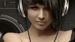 音乐短片 - Rhythm Is A Dancer