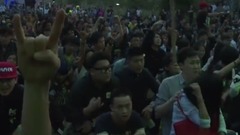 迷笛音乐节 - AsAliance 乐迷集体蹲下起跳