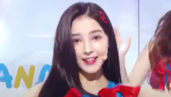 MOMO LAND - Freeze