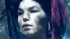 音乐短片 - Tell Me Why