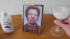 音乐短片 - Eating a DIRTY SHOE!!! Kluna Tik Dinner #61 _ ASMR eating sounds no talk