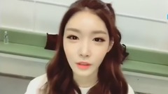 I.O.I,金请夏 - 金请夏vlive I.O.I相关cut 17/08/29