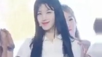 PRISTIN - Wee Woo