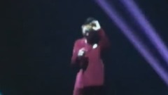 G-Dragon(BigBang),Sandara Park - GD马尼拉演唱会 Missing You+Talk高清饭拍 17/09/01