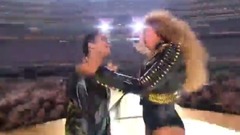 Beyonce,Bruno Mars - 碧昂斯和火星哥同台尬舞现场燃爆 中英字幕