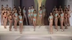 音乐短片 - 比基尼泳装秀