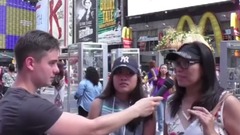 音乐短片 - 时代广场的老外们惊呆了 “中国会主宰全世界!”