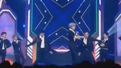 EXO,张艺兴(EXO),吴世勋(EXO),KAI(EXO) - Power首秀直拍