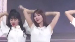 TWICE - Signal